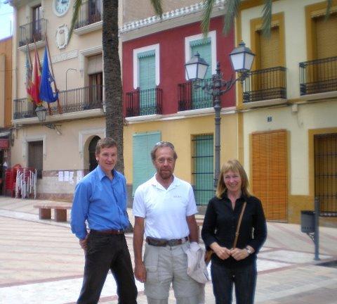 Bandera de Hondón de las Nieves