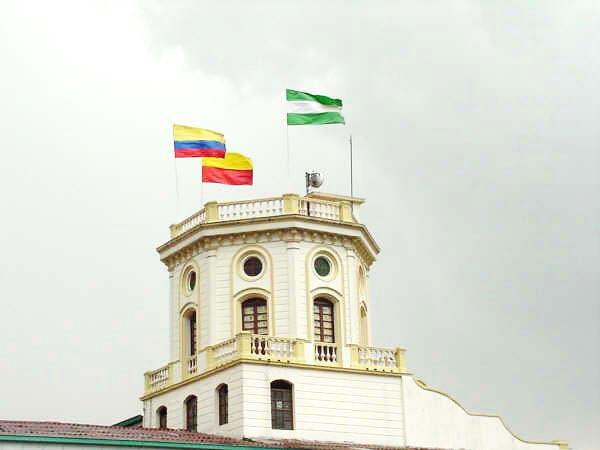 Bandera de La Torre