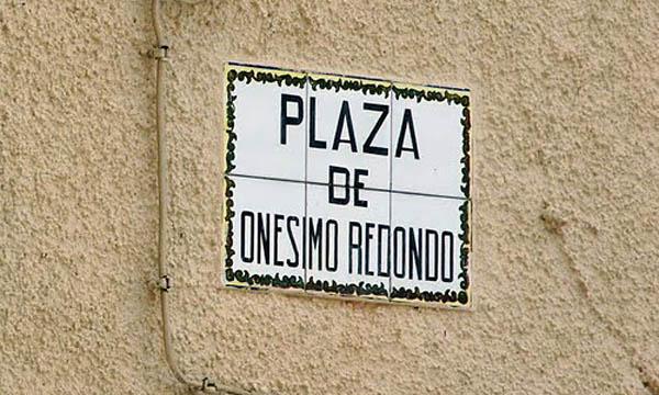 Bandera de Navalperal de Pinares