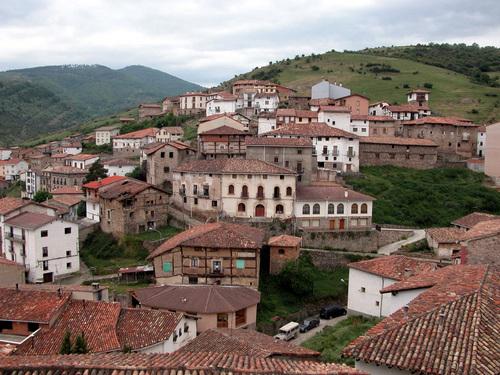 Bandera de Villoslada de Cameros